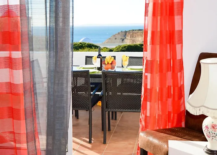 Algarpraia カルヴォエイロ